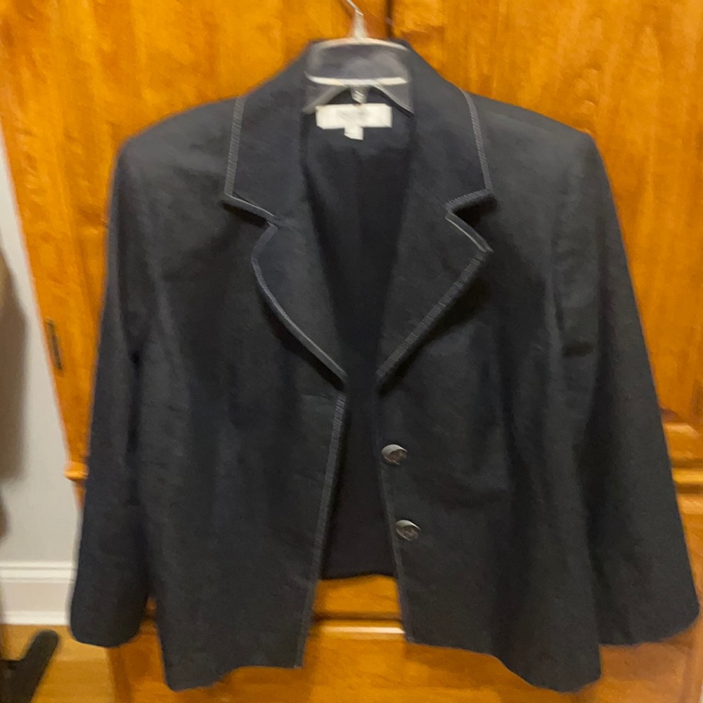 Ladies dark navy denim blazer Jones Studio